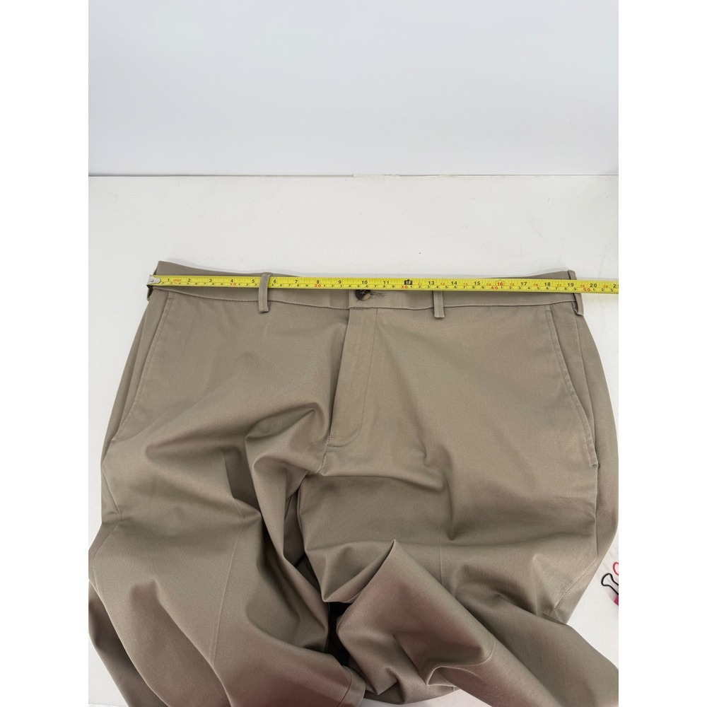 Haggar Mens Iron Free Khaki Dress Pants Tan Flat Front Stretch Sz 38x29 - Picture 7 of 12